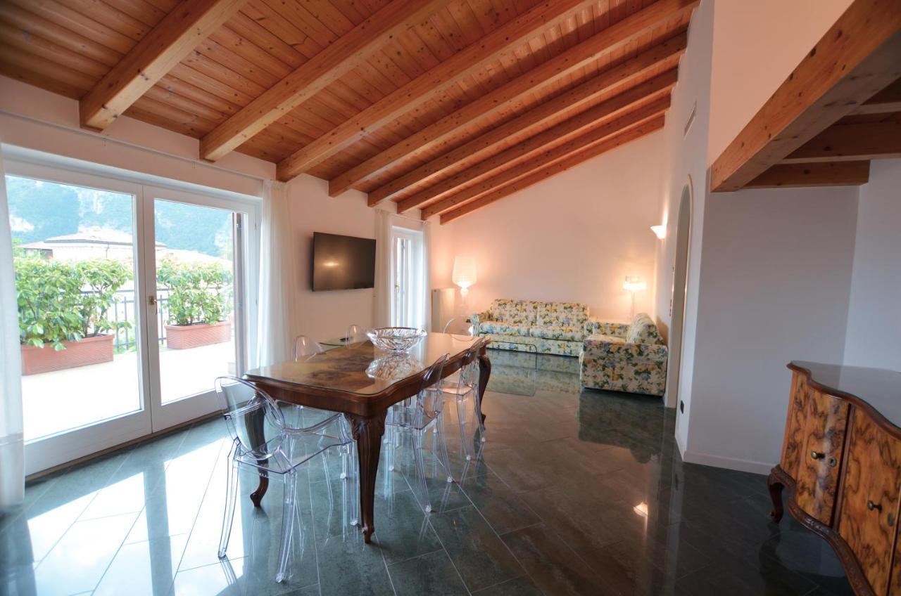 Attic Suite Palme Riva del Garda Kültér fotó